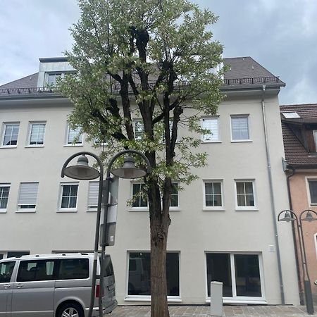 Golden Poodle Luxusappartment Am Neuen Schloss Tettang Tettnang Exterior photo